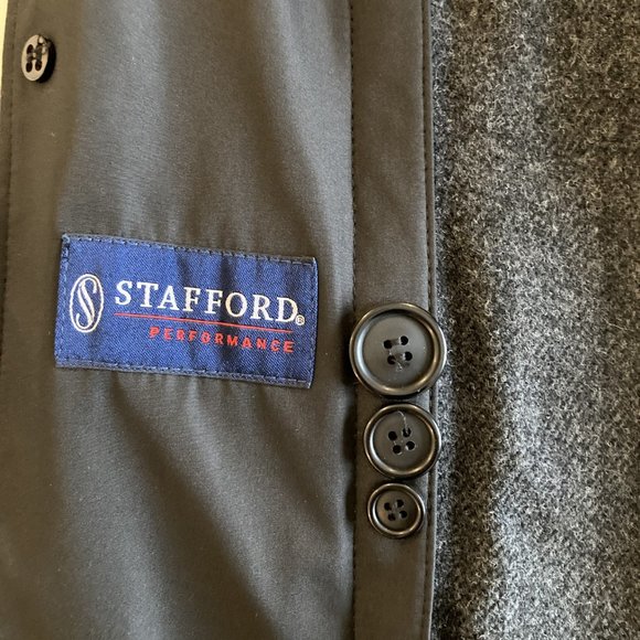 Rain Coat Excellent condition Warm wool-bend lining. - Picture 11 of 11